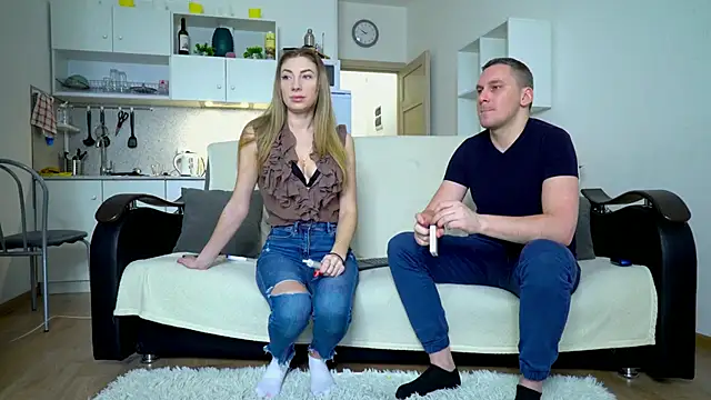 littlesweettifany online show from 02-02-25, 11:18