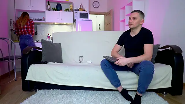 littlesweettifany online show from 02-17-25, 12:38