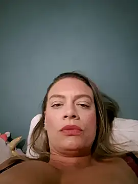 Snapshot of Aninha25blond chatting on 07-19-26, 03:04 Aninha25blond online show from 07-19-26, 03:04