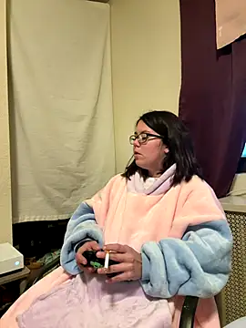 FreakNastyLacie online show from 10-04-25, 11:06