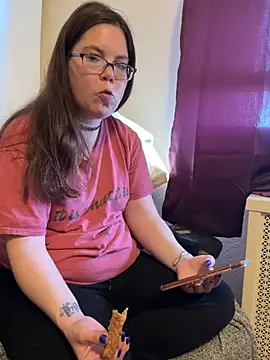 FreakNastyLacie online show from 03-21-25, 03:46