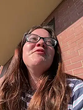 FreakNastyLacie online show from 06-17-26, 12:15