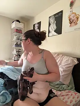 FreakNastyLacie online show from 05-18-26, 12:54