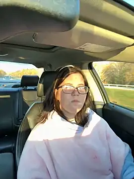 FreakNastyLacie online show from 10-28-25, 09:47