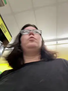 FreakNastyLacie online show from 10-25-25, 12:39