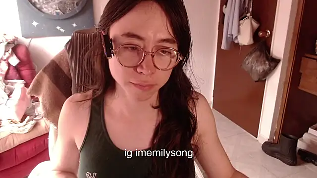 emily pearl  online show from 12-20-25, 09:17