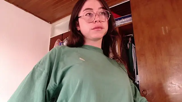 emily pearl  online show from 11-20-25, 06:41