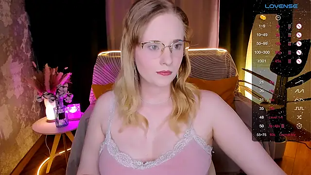 Aemilia  online show from 02-01-26, 08:23