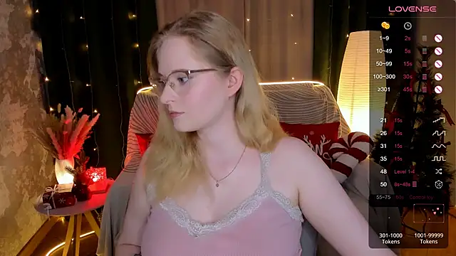 Aemilia  online show from 12-05-25, 08:46