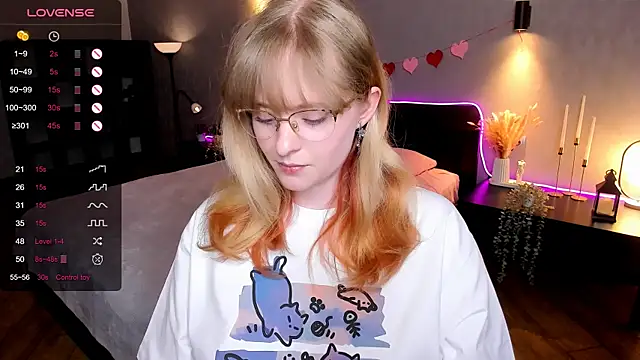 Aemilia  online show from 03-23-26, 08:36