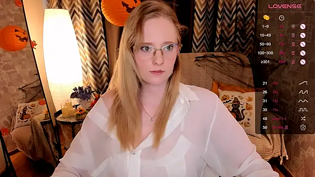 Aemilia  online show from 10-21-25, 08:14