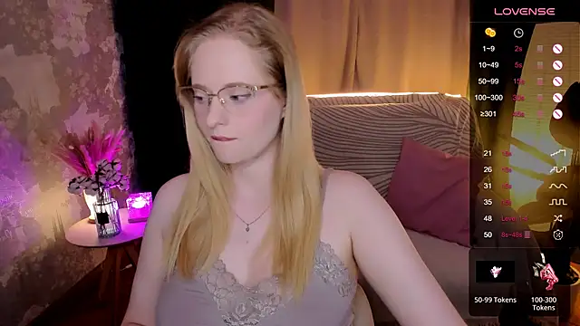 Aemilia  online show from 10-05-25, 06:15