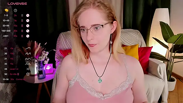 Aemilia  online show from 05-07-26, 08:39