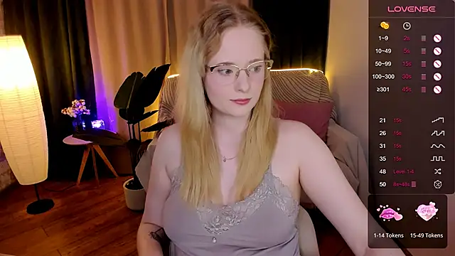 Aemilia  online show from 09-12-25, 08:25