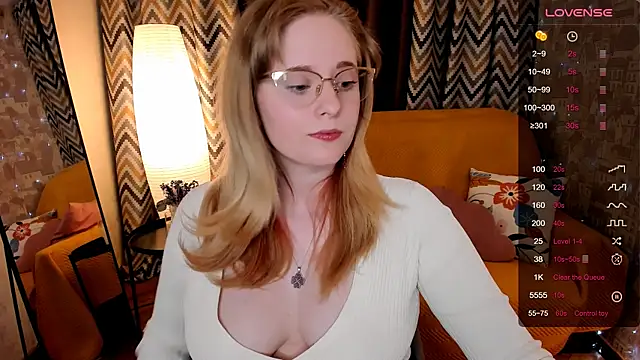Aemilia  online show from 05-18-26, 08:30