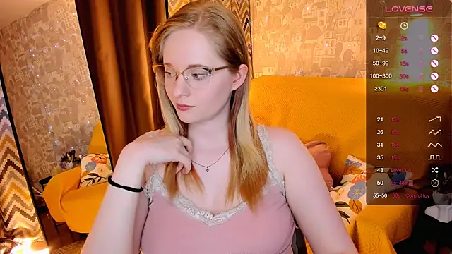 Aemilia  online show from 06-04-26, 08:52