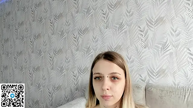 Alice Halle online show from 05-24-26, 06:13
