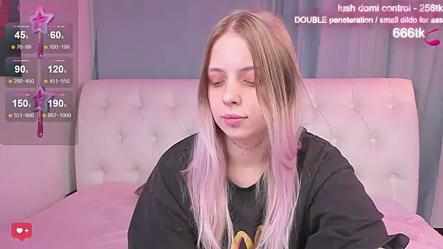 Alice Halle online show from 10-18-25, 04:14