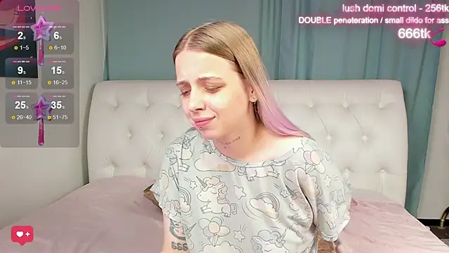 Alice Halle online show from 10-16-25, 11:51