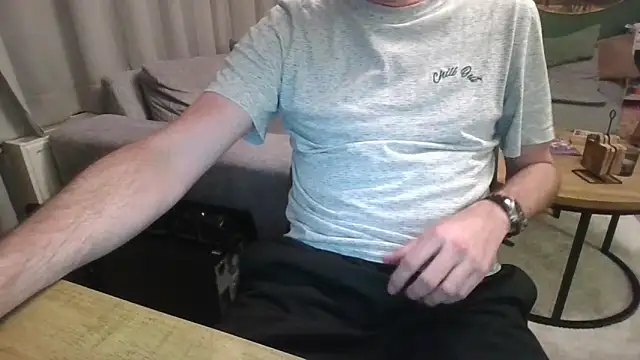 Michealtje85 online show from 12-21-25, 09:48