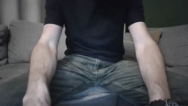 Michealtje85 online show from 12-16-25, 07:01