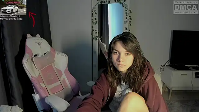 MashkaRay online show from 10-26-25, 10:59