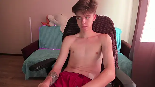 Liam sexy1 online show from 09-23-25, 12:56