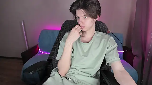 Liam sexy1 online show from 02-25-25, 03:09