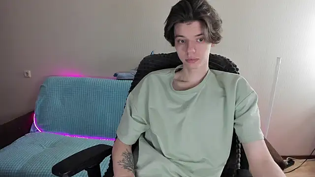 Liam sexy1 online show from 02-11-25, 08:58