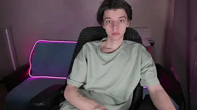 Liam sexy1 online show from 02-14-25, 07:33