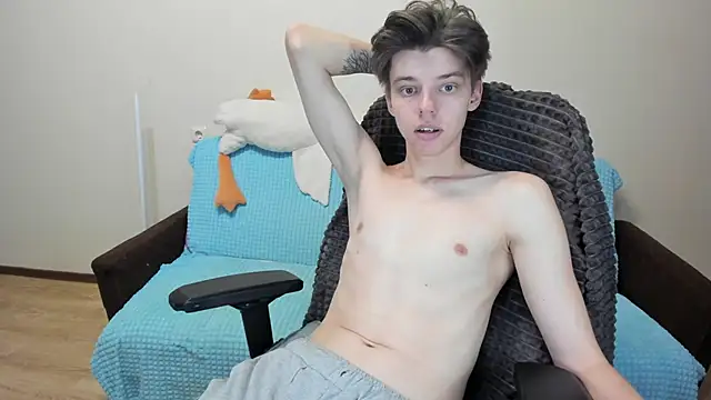 Liam sexy1 online show from 10-22-25, 02:38