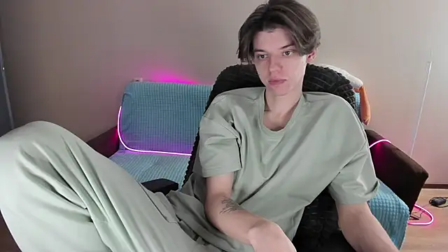 Liam sexy1 online show from 02-09-25, 08:21