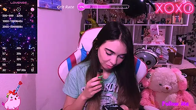 Snapshot of Sia_Shine chatting on 10-12-25, 04:41 Sia Shine online show from 10-12-25, 04:41