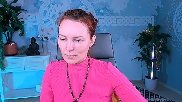 Snapshot of VandaRossi chatting on 03-14-25, 09:14 VandaRossi online show from 03-14-25, 09:14
