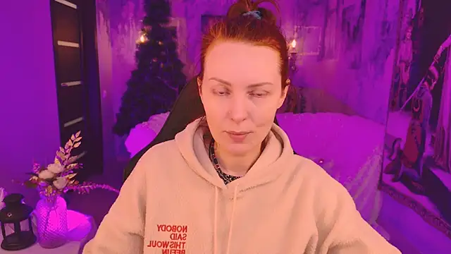 VandaRossi online show from 12-15-25, 09:26