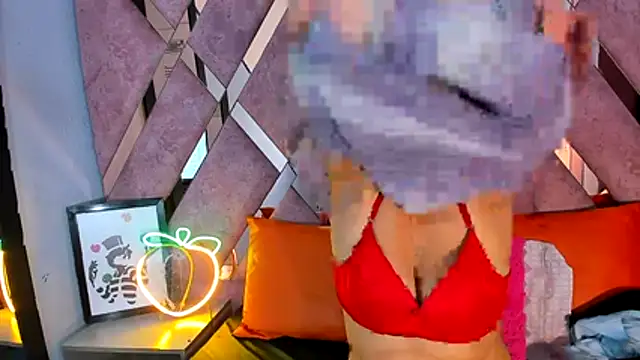 Mulan sexy01 online show from 04-15-26, 07:51