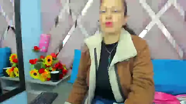 Mulan sexy01 online show from 10-04-25, 01:12