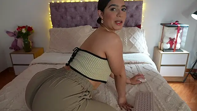 samantha evans2 online show from 06-11-26, 02:53