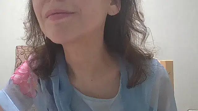 HollyJewel online show from 03-14-25, 04:51