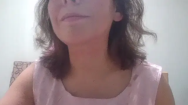 HollyJewel online show from 11-05-25, 06:11