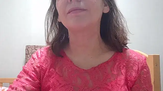 HollyJewel online show from 12-15-25, 03:29