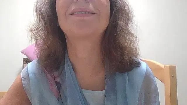 HollyJewel online show from 10-07-25, 03:02