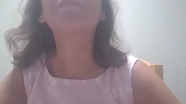 HollyJewel online show from 09-18-25, 04:43