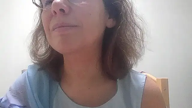 HollyJewel online show from 11-06-25, 05:17