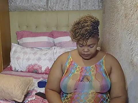 Xxxsluts online show from 01-13-26, 03:43