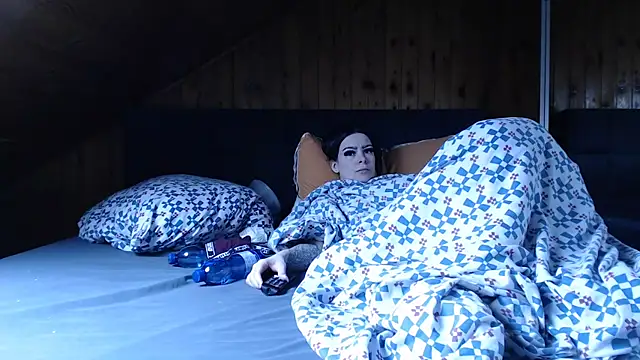 BoeseMoni1998 online show from 02-20-26, 12:07