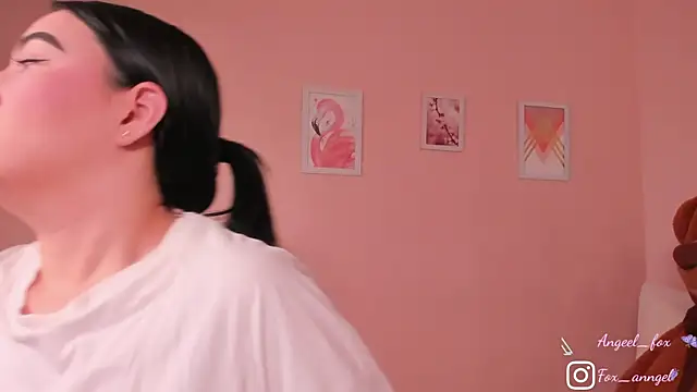 angeel fox online show from 09-30-25, 02:50