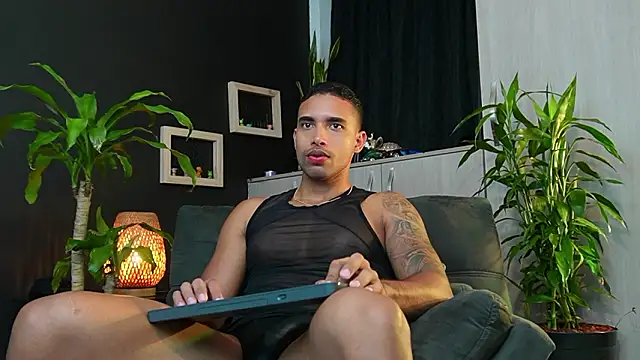 LincomAmith online show from 03-14-26, 04:18