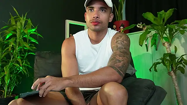 LincomAmith online show from 04-08-26, 03:41