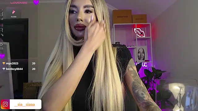 ArianaArianna online show from 04-20-26, 05:36